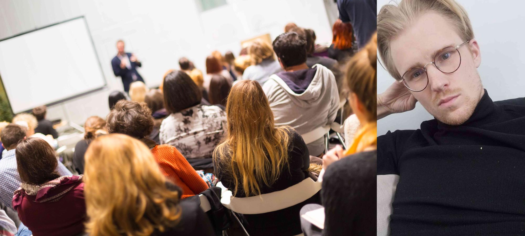 Felix till höger om en klass